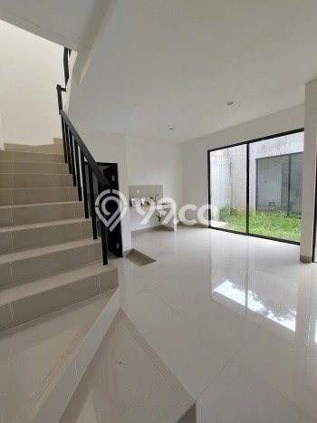 Rumah Strategis Modern Lb 109m2 di Sawangan, Depok Rumah Strategis Modern Lb 109m2 di Sawangan, Depok