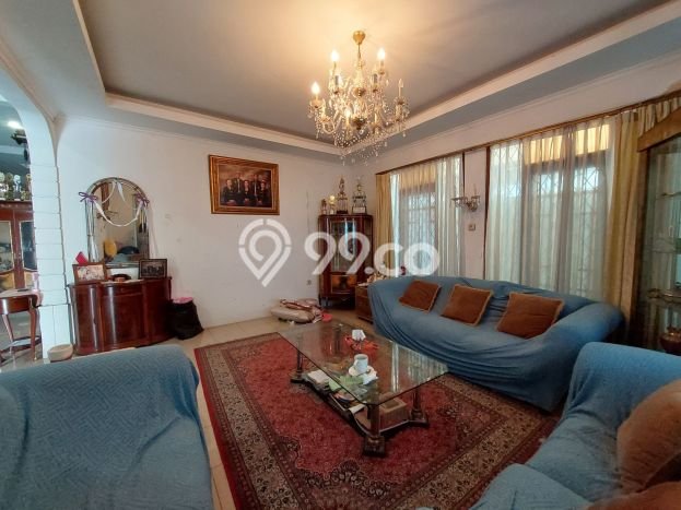 Hunian Mewah LB 200m2 Siap Huni Desain Elegan di Gandaria, Jakarta Selatan Hunian Mewah LB 200m2 Siap Huni Desain Elegan di Gandaria, Jakarta Selatan