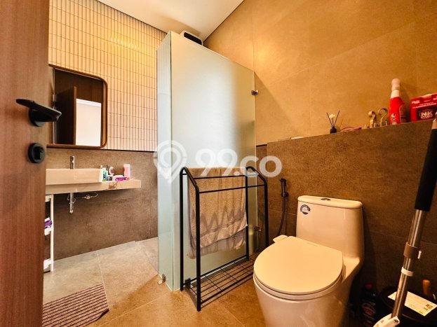 Siap Huni Hunian Elit 4 Kamar di Cinere Dekat ke Mana Saja Siap Huni Hunian Elit 4 Kamar di Cinere Dekat ke Mana Saja