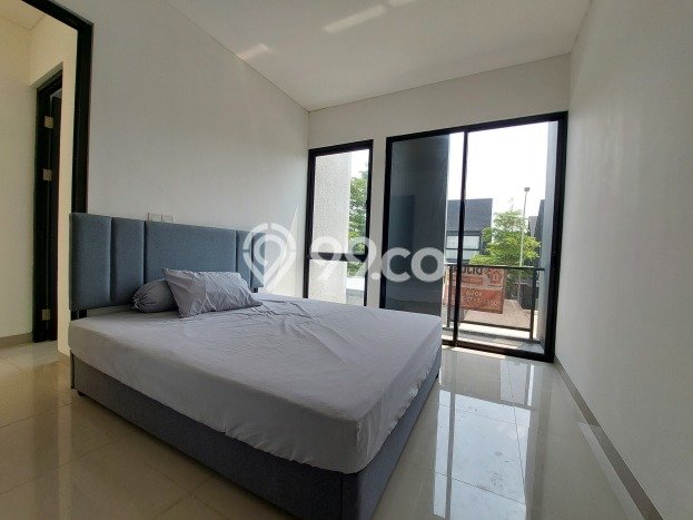 Rumah Strategis Modern Lb 109m2 di Sawangan, Depok Rumah Strategis Modern Lb 109m2 di Sawangan, Depok