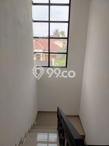 Jual Rumah Favorit Siap Huni LB 120m2 di Cinere, Depok Jual Rumah Favorit Siap Huni LB 120m2 di Cinere, Depok