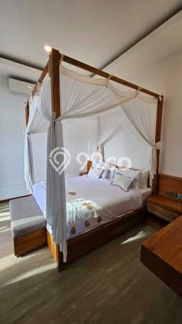 Vila Kawasan , Luas 265m2m², Dekat ke beragam fasilitas umum Vila Kawasan , Luas 265m2m², Dekat ke beragam fasilitas umum
