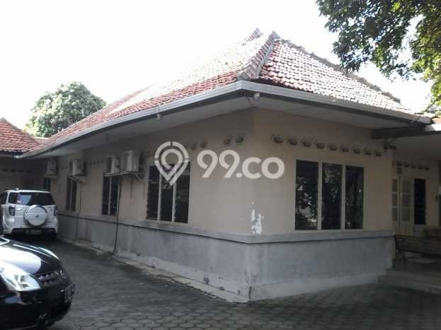 Rumah Mewah LB 500m2 Siap Pakai Desain Elegan di Setiabudi, Jakarta Selatan Rumah Mewah LB 500m2 Siap Pakai Desain Elegan di Setiabudi, Jakarta Selatan