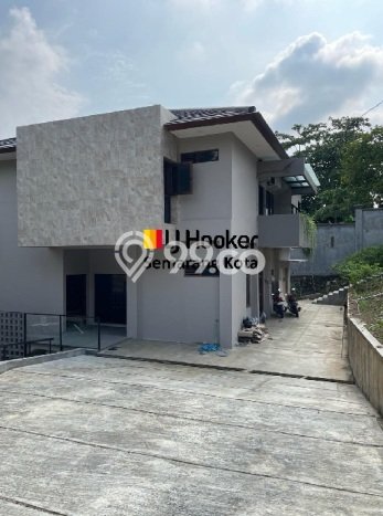 Lokasi strategis! Rumah siap huni dikontrakkan di Gajah Mungkur LB 370m2 Lokasi strategis! Rumah siap huni dikontrakkan di Gajah Mungkur LB 370m2