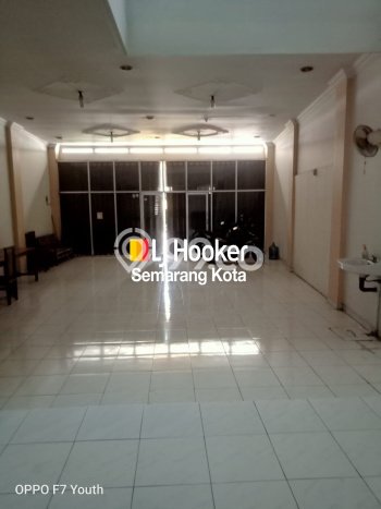 Siap Huni Hunian Elit 12 Kamar di Semarang Selatan Dekat ke Mana Pun Siap Huni Hunian Elit 12 Kamar di Semarang Selatan Dekat ke Mana Pun