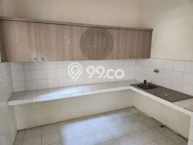 Lokasi terbaik! Rumah siap pakai disewakan di Gajah Mungkur LB 346m2 Lokasi terbaik! Rumah siap pakai disewakan di Gajah Mungkur LB 346m2
