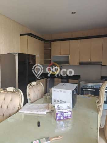 LOKASI PREMIUM! Rumah Strategis di , Luas 348m2m² Bangunan 251m2m² LOKASI PREMIUM! Rumah Strategis di , Luas 348m2m² Bangunan 251m2m²