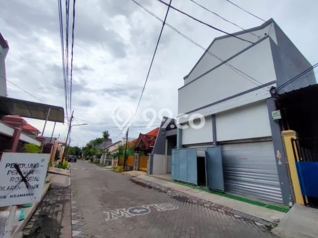 Gudang Favorit Dijual di Gubeng Surabaya Kawasan Pusat Bisnis Gudang Favorit Dijual di Gubeng Surabaya Kawasan Pusat Bisnis