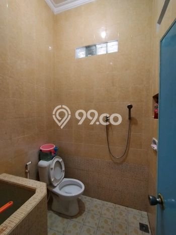 Dijual Cepat Rumah Favorit Siap Huni LB 165m2 di Tambaksari, Surabaya Dijual Cepat Rumah Favorit Siap Huni LB 165m2 di Tambaksari, Surabaya