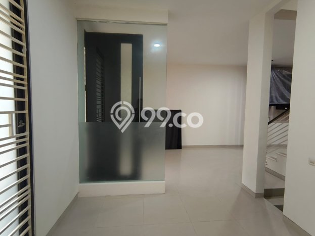 For Sale Rumah 4 Kamar Lokasi Ideal Nyaman dan Strategis di Bulak For Sale Rumah 4 Kamar Lokasi Ideal Nyaman dan Strategis di Bulak