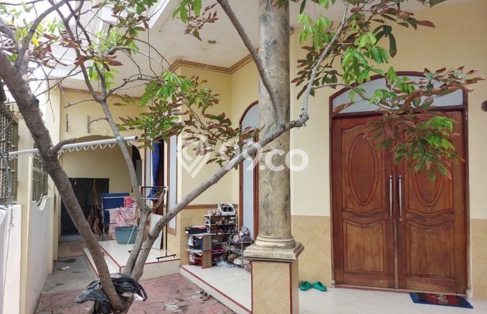 Jual Rumah Bagus Siap Huni LB 200m2 di Sidoarjo, Sidoarjo Jual Rumah Bagus Siap Huni LB 200m2 di Sidoarjo, Sidoarjo