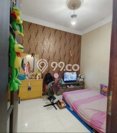 For Sale Hunian Rumah Nyaman 5 Kamar di Surabaya Kota, Surabaya For Sale Hunian Rumah Nyaman 5 Kamar di Surabaya Kota, Surabaya