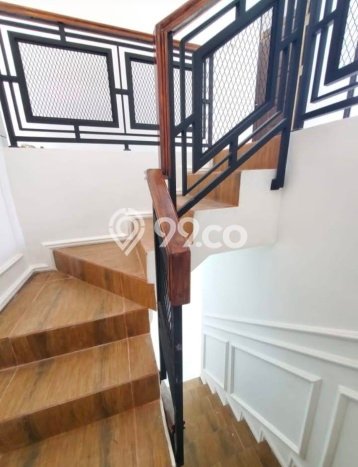 Jual Rumah Eksklusif 3 KT di Tanah Baru, Depok Jual Rumah Eksklusif 3 KT di Tanah Baru, Depok