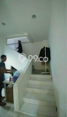 Ruko Dijual di Jakarta Selatan LT 98m2 & LB 181m2 Lokasi Terbaik! Ruko Dijual di Jakarta Selatan LT 98m2 & LB 181m2 Lokasi Terbaik!