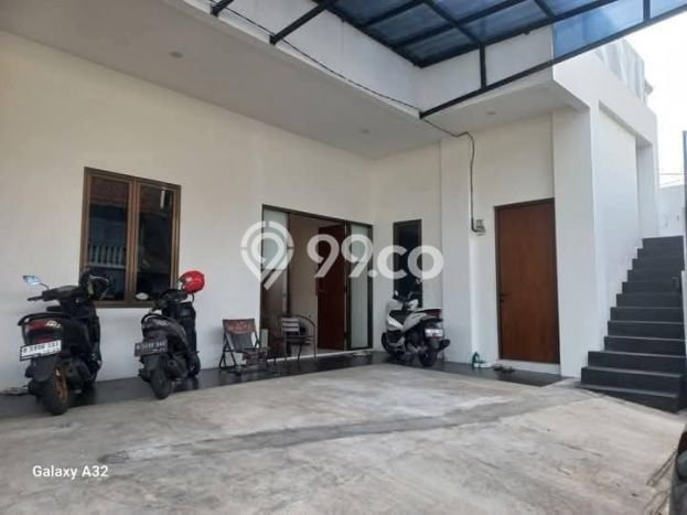 FOR SALE Kost 13 Kamar, 12 Kamar Mandi di Kebayoran Lama, Jakarta Selatan, Luas 280m2 FOR SALE Kost 13 Kamar, 12 Kamar Mandi di Kebayoran Lama, Jakarta Selatan, Luas 280m2
