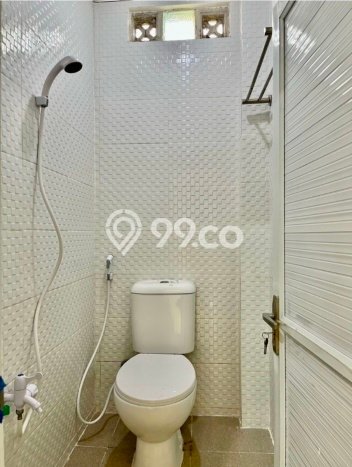 Rumah Kost Dijual di Depok, Cirebon, Spesifikasi 0 KT, 21 KM, 500m2 Rumah Kost Dijual di Depok, Cirebon, Spesifikasi 0 KT, 21 KM, 500m2