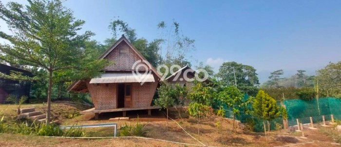 LOKASI TERBAIK! Vila di Bandung Wetan, Area 4000m2m², Lingkungan Asri dan aman LOKASI TERBAIK! Vila di Bandung Wetan, Area 4000m2m², Lingkungan Asri dan aman