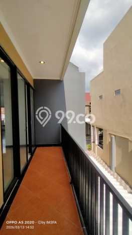 Jual Rumah Mewah Elegan Dengan View Cantik di Condet, Jakarta Timur Jual Rumah Mewah Elegan Dengan View Cantik di Condet, Jakarta Timur