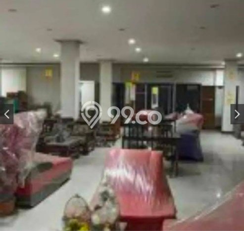 Unit Ruko disewakan di Ciputat Tangerang Selatan dengan LT 300m2 / LB 750m2 Unit Ruko disewakan di Ciputat Tangerang Selatan dengan LT 300m2 / LB 750m2
