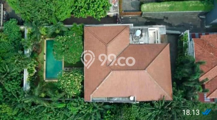 For Sale! Luxury House LT 751m2 Desain Modern di Kemang For Sale! Luxury House LT 751m2 Desain Modern di Kemang