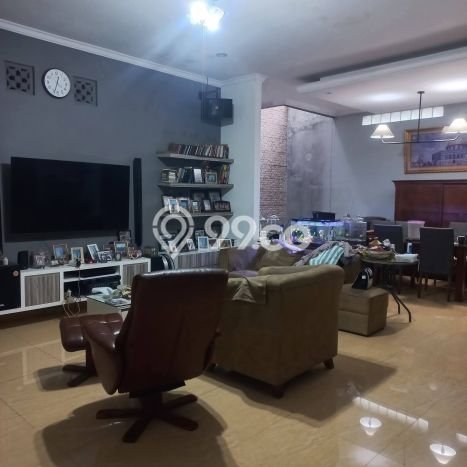 Dijual Segera Kost 9 Kamar, 3 Kamar Mandi di Ciputat, Tangerang Selatan, Luas 225m2 Dijual Segera Kost 9 Kamar, 3 Kamar Mandi di Ciputat, Tangerang Selatan, Luas 225m2
