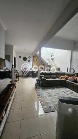Jual Rumah Modern 3 KT di Grand Wisata, Bekasi Jual Rumah Modern 3 KT di Grand Wisata, Bekasi