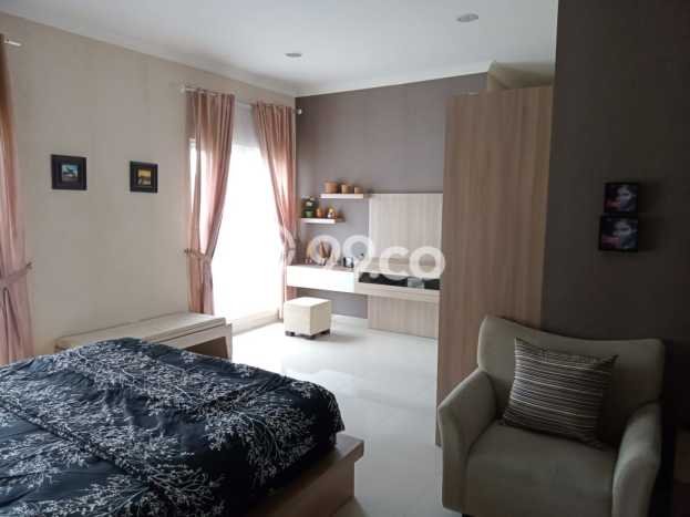 Rumah Disewakan Bekasi LT 200m2 LB 147m2 Kawasan Grand Wisata Rumah Disewakan Bekasi LT 200m2 LB 147m2 Kawasan Grand Wisata