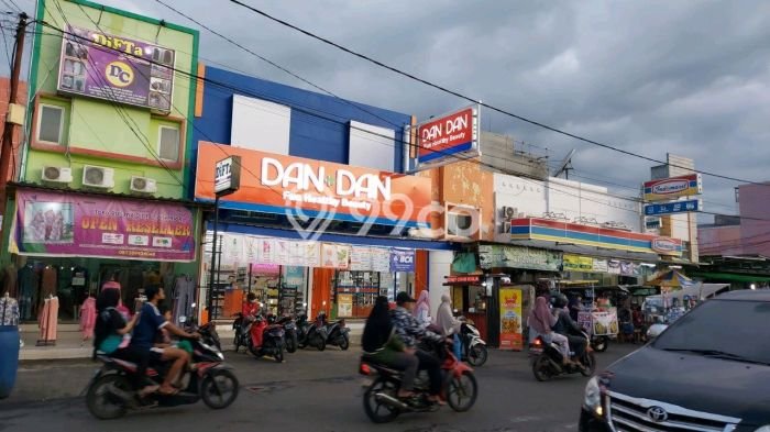 Unit Ruko Dijual di Bekasi LT 54m2 & LB 80m2 Unit Ruko Dijual di Bekasi LT 54m2 & LB 80m2