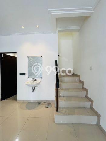 For Sale Hunian Rumah Terawat 2 KT di Green Lake City, Jakarta Barat For Sale Hunian Rumah Terawat 2 KT di Green Lake City, Jakarta Barat