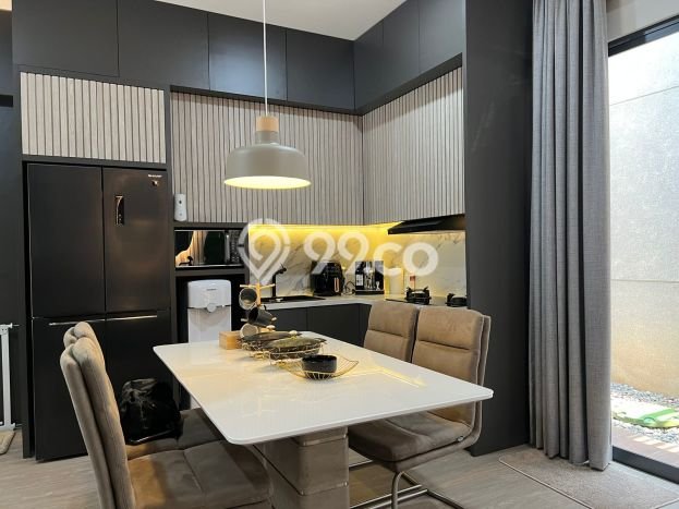 Rumah Elit LB 126m2 Siap Pakai Desain Elegan di Sektor 7-Bintaro, Tangerang Selatan Rumah Elit LB 126m2 Siap Pakai Desain Elegan di Sektor 7-Bintaro, Tangerang Selatan