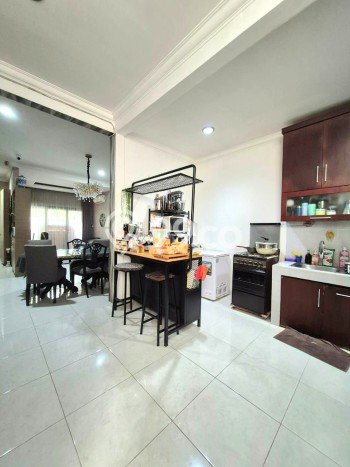Rumah Modern 4 KT di Sektor 2 - Bintaro Jakarta Selatan Unfurnished Rumah Modern 4 KT di Sektor 2 - Bintaro Jakarta Selatan Unfurnished