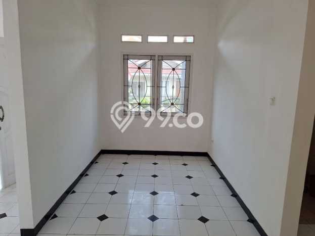 Rumah Elit Modern Tanpa Renovasi di Sektor 9-Bintaro Tangerang Selatan Rumah Elit Modern Tanpa Renovasi di Sektor 9-Bintaro Tangerang Selatan