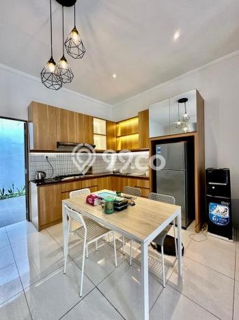 Hunian Elit LB 144m2 Siap Huni Desain Elegan di Sektor 9-Bintaro, Tangerang Selatan Hunian Elit LB 144m2 Siap Huni Desain Elegan di Sektor 9-Bintaro, Tangerang Selatan