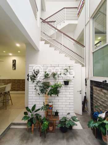 Dijual Rumah Luas Megah Dengan View Eksklusif di Sektor 7-Bintaro, Tangerang Selatan Dijual Rumah Luas Megah Dengan View Eksklusif di Sektor 7-Bintaro, Tangerang Selatan