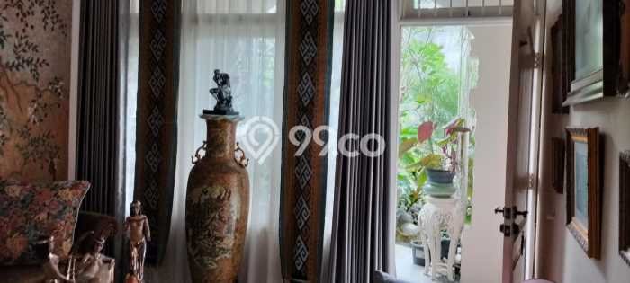 Rumah Luxury Modern Tanpa Renovasi di Sektor 9-Bintaro Tangerang Selatan Rumah Luxury Modern Tanpa Renovasi di Sektor 9-Bintaro Tangerang Selatan