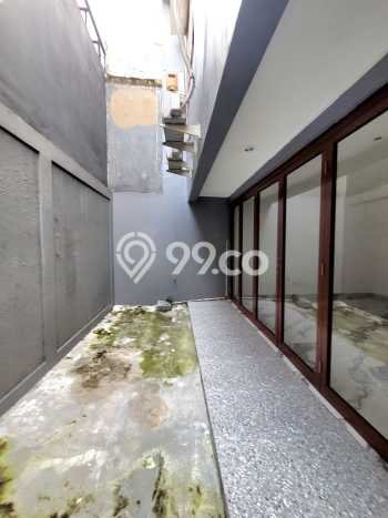 Jual Rumah Mewah Elegan Dengan View Cantik di Sektor 7-Bintaro, Tangerang Selatan Jual Rumah Mewah Elegan Dengan View Cantik di Sektor 7-Bintaro, Tangerang Selatan