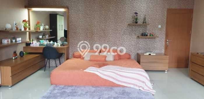 Rumah Mewah LB 380m2 Siap Huni Desain Elegan di Sektor 9-Bintaro, Tangerang Selatan Rumah Mewah LB 380m2 Siap Huni Desain Elegan di Sektor 9-Bintaro, Tangerang Selatan