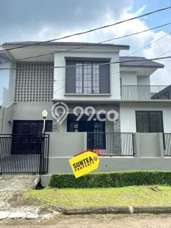 For Sale! Premium House LT 180m2 Desain Elegan di Sektor 5 - Bintaro For Sale! Premium House LT 180m2 Desain Elegan di Sektor 5 - Bintaro