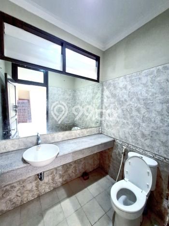 Rumah Luxury Modern Tanpa Renovasi di Bintaro Tangerang Selatan Rumah Luxury Modern Tanpa Renovasi di Bintaro Tangerang Selatan
