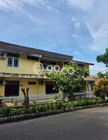 Best Deal Hunian Mewah Ideal dan Luas di Kebayoran Lama, Jakarta Selatan Best Deal Hunian Mewah Ideal dan Luas di Kebayoran Lama, Jakarta Selatan
