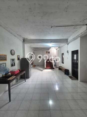 Best Deal Hunian Mewah Ideal dan Luas di Kebayoran Lama, Jakarta Selatan Best Deal Hunian Mewah Ideal dan Luas di Kebayoran Lama, Jakarta Selatan