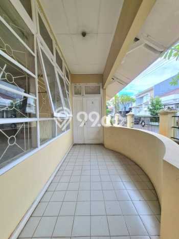 Rumah Mewah LB 200m2 Siap Pakai Desain Elegan di Graha Bintaro, Jakarta Selatan Rumah Mewah LB 200m2 Siap Pakai Desain Elegan di Graha Bintaro, Jakarta Selatan