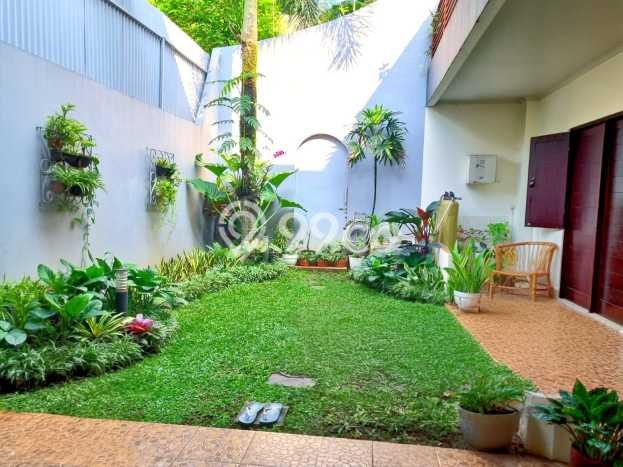 For Sale Rumah Elit Exclusive di BSD, Tangerang Selatan For Sale Rumah Elit Exclusive di BSD, Tangerang Selatan