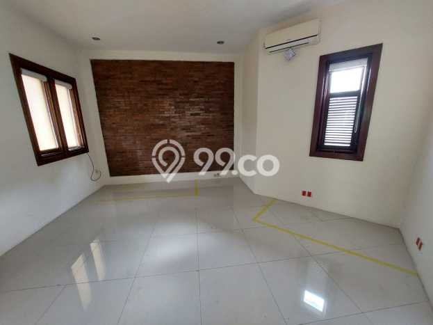 Dijual Rumah Luas Elegan Dengan View Cantik di Bintaro, Tangerang Selatan Dijual Rumah Luas Elegan Dengan View Cantik di Bintaro, Tangerang Selatan