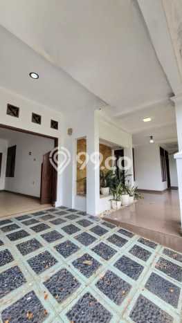 Dijual Rumah Luas Elegan Dengan View Eksklusif di Bintaro, Tangerang Selatan Dijual Rumah Luas Elegan Dengan View Eksklusif di Bintaro, Tangerang Selatan