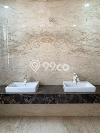 Hunian Mewah LB 900m2 Siap Huni Desain Elegan di Permata Hijau, Jakarta Selatan Hunian Mewah LB 900m2 Siap Huni Desain Elegan di Permata Hijau, Jakarta Selatan