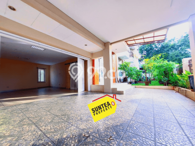 Rumah Luxury Modern Tanpa Renovasi di Bintaro Tangerang Selatan Rumah Luxury Modern Tanpa Renovasi di Bintaro Tangerang Selatan