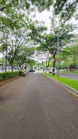 Ruko Dijual di Tangerang Selatan LT 50m2 & LB 98m2 Lokasi Terbaik! Ruko Dijual di Tangerang Selatan LT 50m2 & LB 98m2 Lokasi Terbaik!