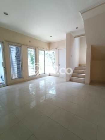 Rumah Luxury Modern Tanpa Renovasi di Bintaro Tangerang Selatan Rumah Luxury Modern Tanpa Renovasi di Bintaro Tangerang Selatan