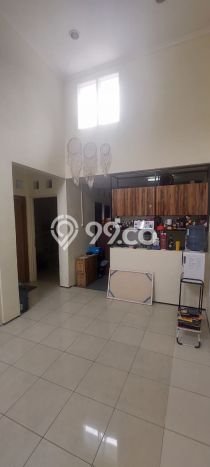 Rumah Luas Asri 2 KT Siap Huni di Bintaro Tangerang Selatan Rumah Luas Asri 2 KT Siap Huni di Bintaro Tangerang Selatan